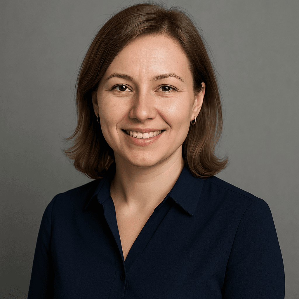 Елена Михайлова